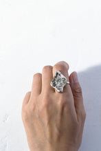 画像をギャラリービューアに読み込む, Tane Ring / 16号