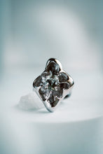 画像をギャラリービューアに読み込む, Tane Ring / 16号